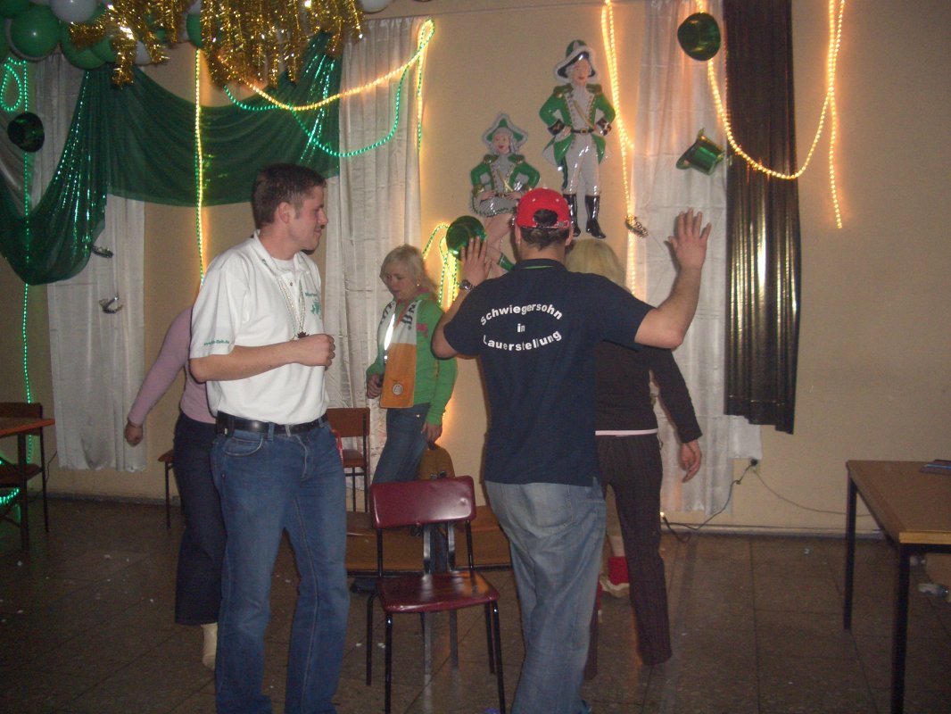 2006
